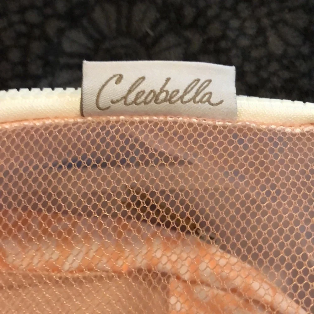 *Beachly* Cleobella Fun in theSun Packing Cubes